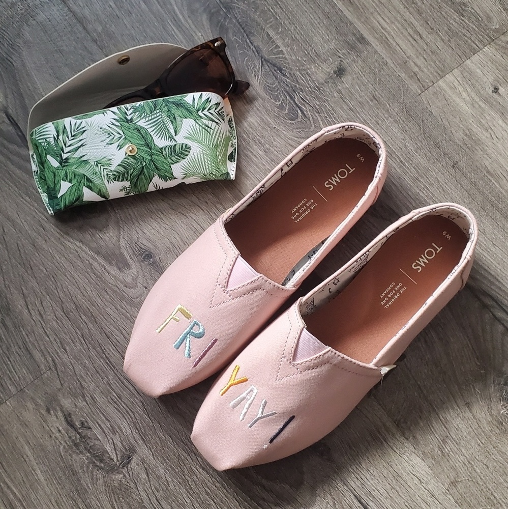 HTF Toms FRI YAY (fri-yay) Size 9